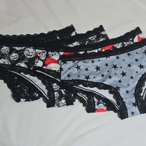 Bundle of 4 Lace Trim Black and Gray Star Print Lace Trim Panties Size XL NwOT.